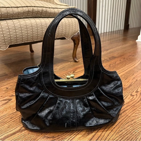 COACH Ergo Hobo with Kiss lock - Picture 6 of 7